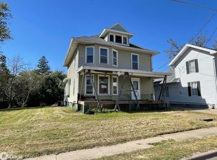 1415 Osborn St, Burlington, IA