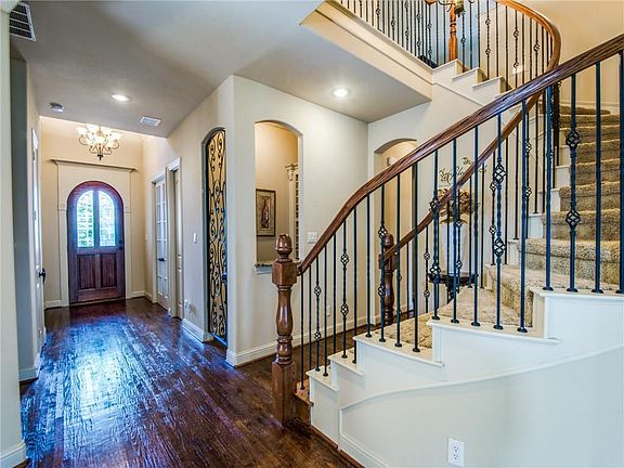 3rd image of 3508 Kirkfield Ct