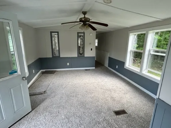 20 Iron Mine Hill Mobile Home Park, Gardiner, ME 04345