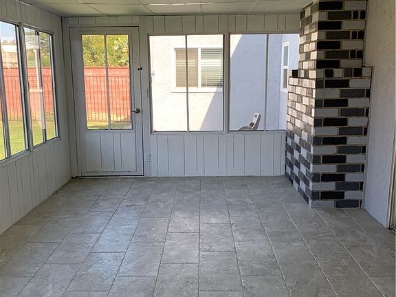 5th image of 411 Sunkist Ave