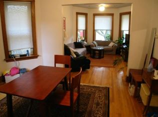 2112 W Cullom Ave, Chicago, IL 60618