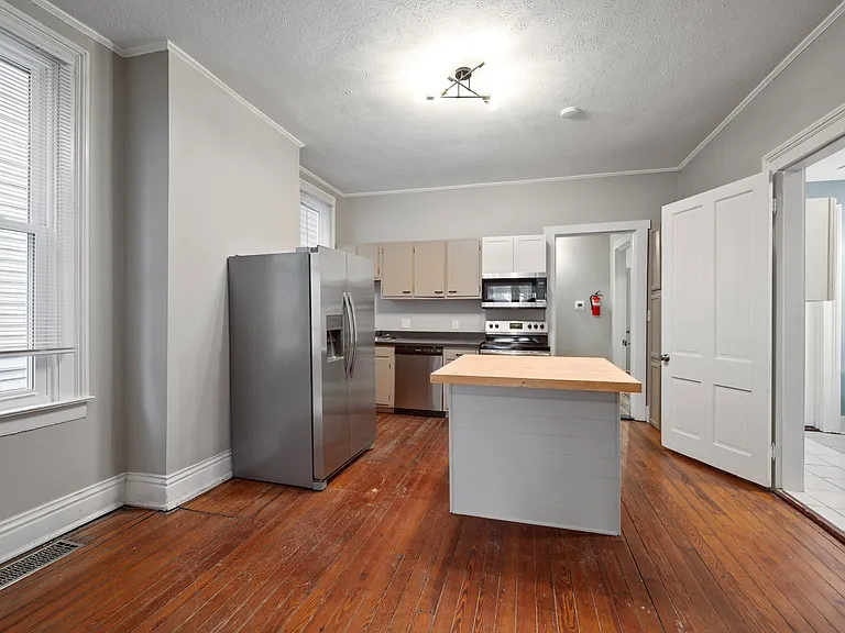 140 Pope St #1A — Photo 7