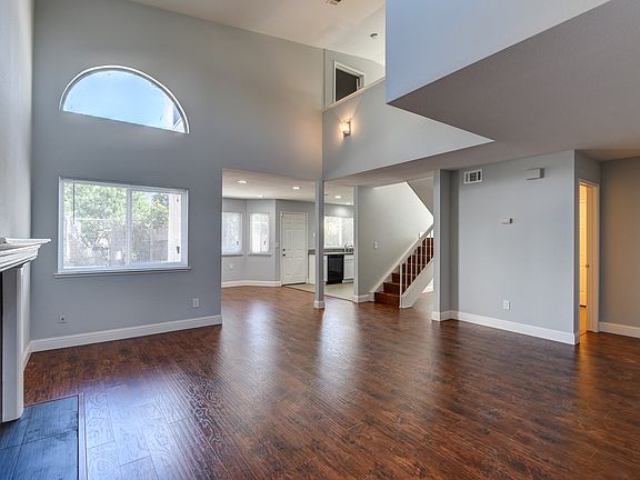 2nd image of 4933 Camino Royale Dr