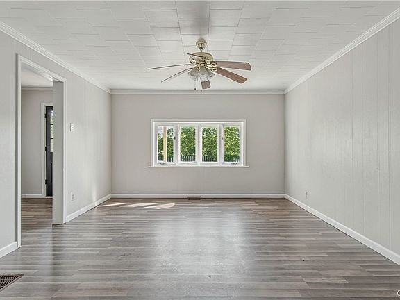 3rd image of 650 W End Ave