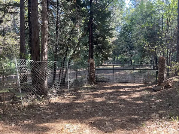 0 Headwaters Rd, Forest Ranch, CA 95942