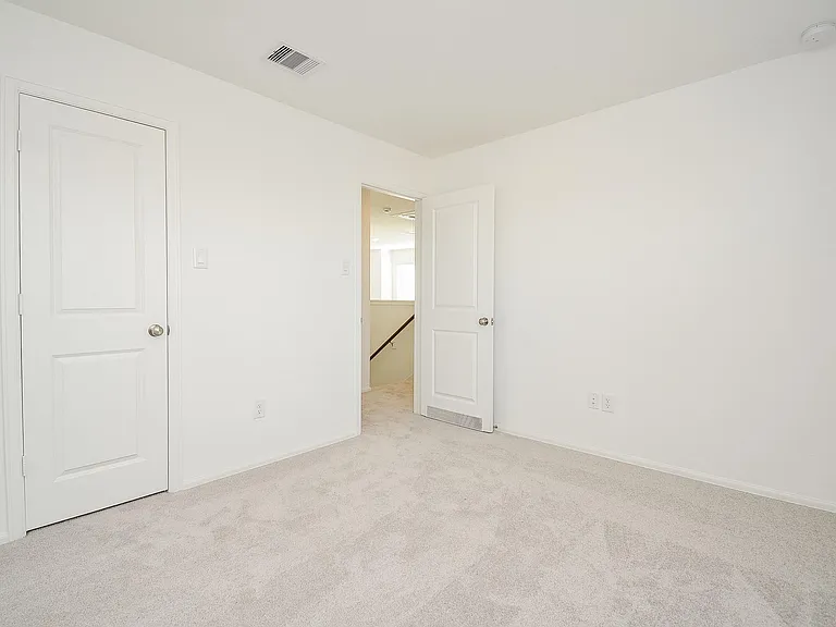 26811 Urraca Dr — Photo 15