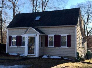 12 Haverhill St, Rowley, MA 01969
