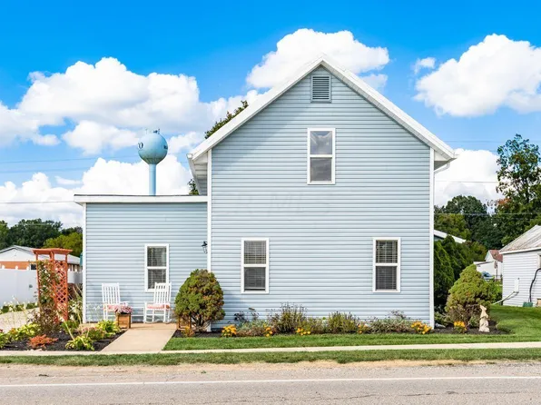 32 W Walnut St, Marengo, OH 43334
