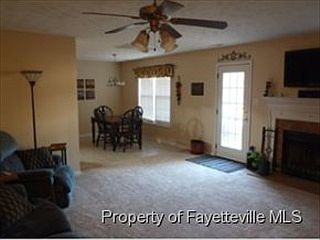 3rd image of 114 Blue Water Dr