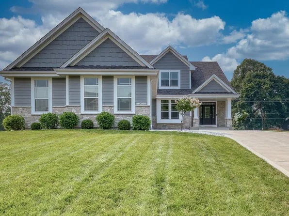 N72W23733 Butler COURT, Sussex, WI 53089