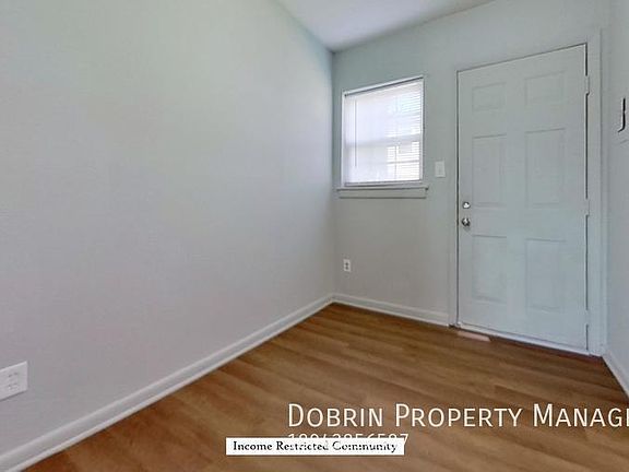 5th image of 1709 Colorado Ave APT C
