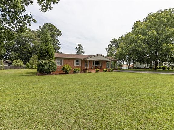 3rd image of 5417 Marley Dr
