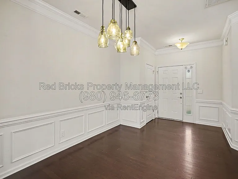 4282 Park South Station Blvd — Photo 8