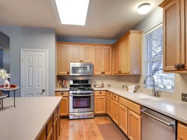 2822 Cascade Mist — Photo 5