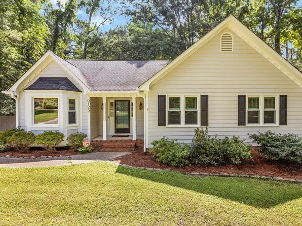 6129 Krandon Dr, Raleigh, NC 27603