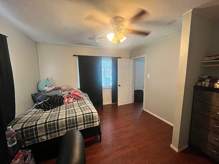 406 Ridge St — Photo 8