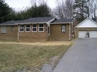 1464 Ambrose Ln, Princeton, WV 24740