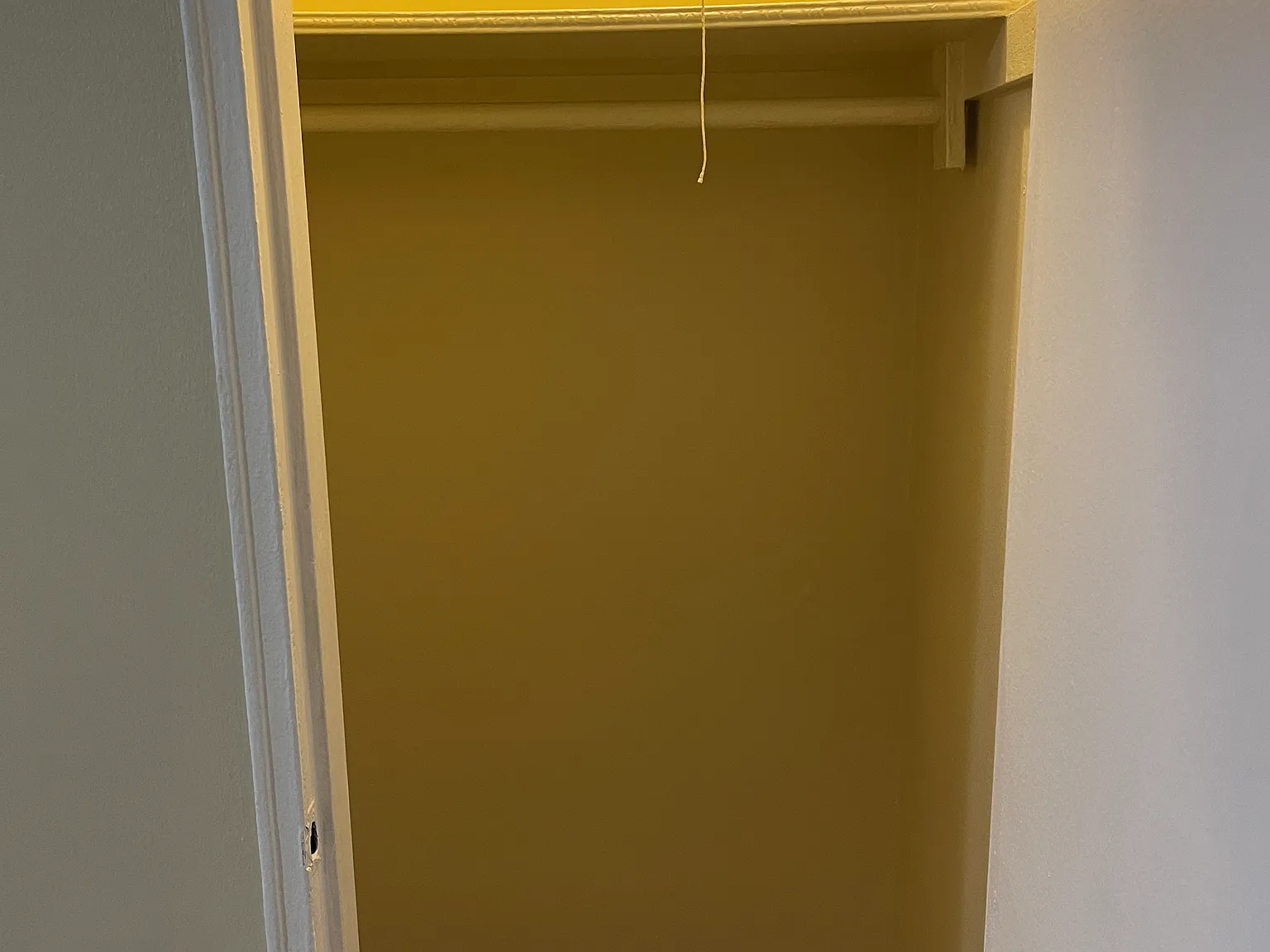 1 bed, 800 sqft, $2,300 — Photo 1