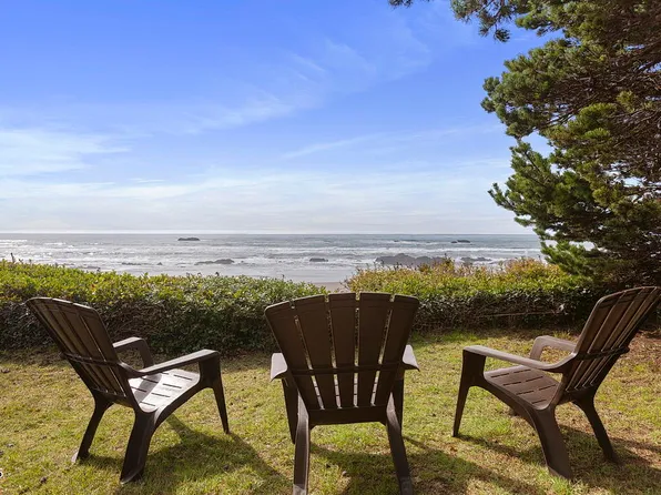 11150 NW Pacific Coast Hwy, Seal Rock, OR 97376