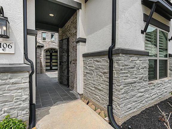 5th image of 1106 Clara Knoll Court