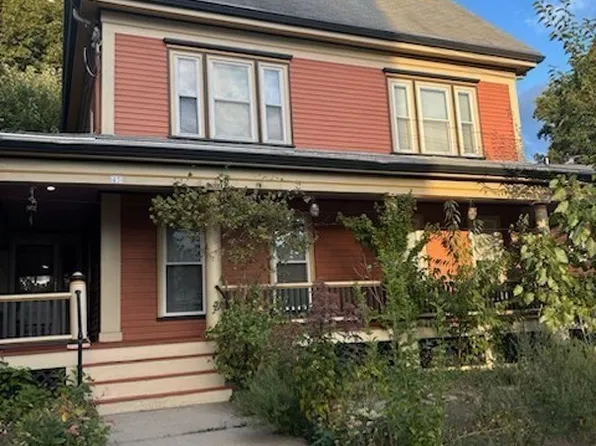 43 Park St, Malden, MA 02148