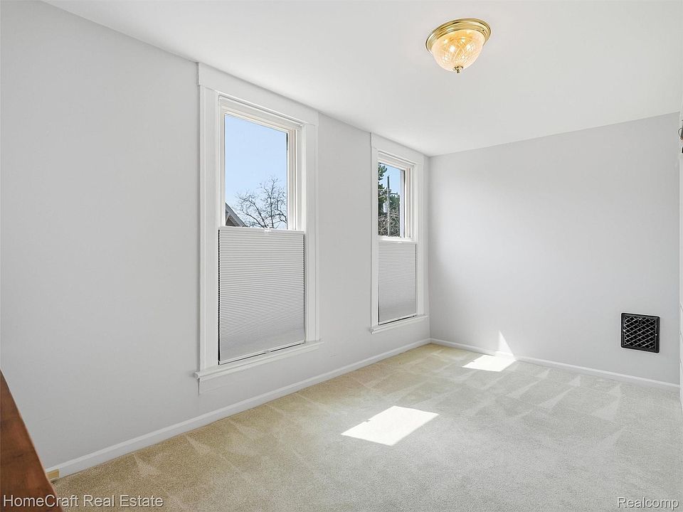 188 N Mill St, photo 27