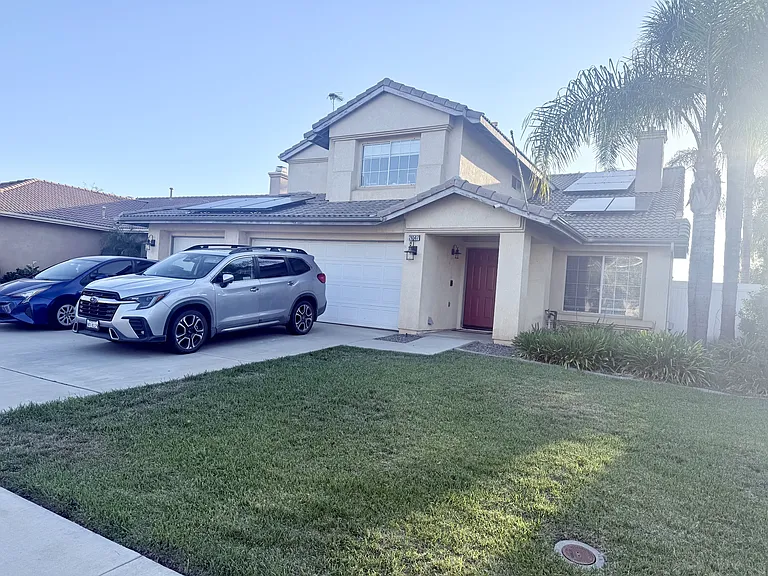 26587 Alta Ave — Photo 1