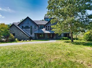 401 Pine Hill Rd, Westport, MA 02790