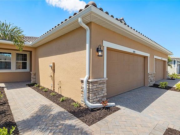 2nd image of 10290 Bonavie Cove DR