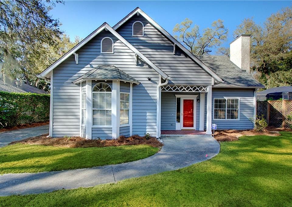 1st image of 31 Hidden Oaks Ln