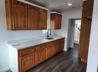 2170 Pasadena Ave APT 4, Long Beach, CA 90806