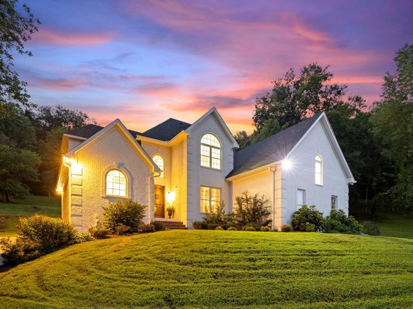 4164 Creek Trail Dr, Whites Creek, TN 37189
