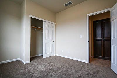 Lot 03.jpg Picture 3