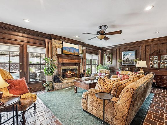 5th image of 214 Bellington Ln