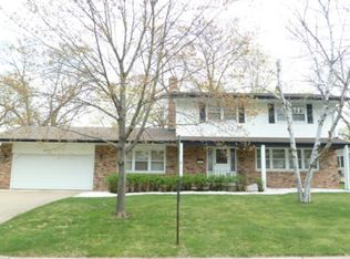 4408 Robin Ave N, Robbinsdale, MN 55422