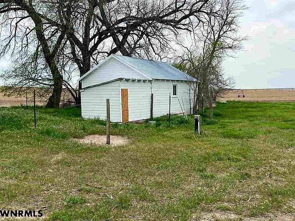 3rd image of 7155 Road 118