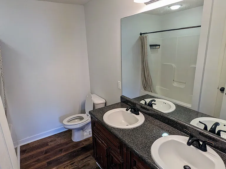 605 Atkinson Dr — Photo 9