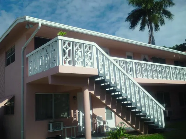 4120 NE 21st Way APT 9, Lighthouse Point, FL 33064