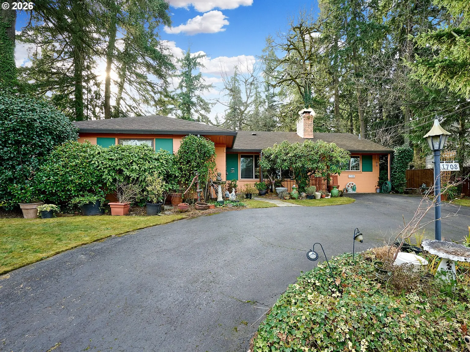 1708 Conifer Dr photo 1