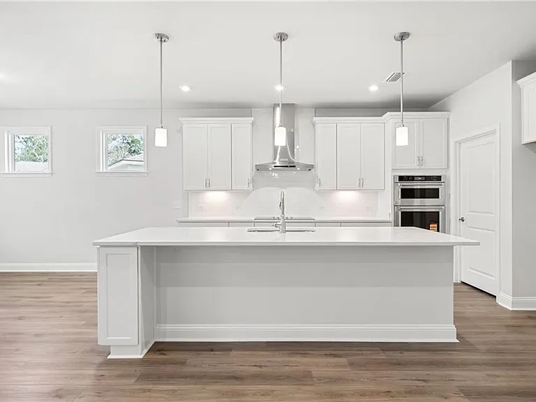 469 Monterey Loop — Photo 11