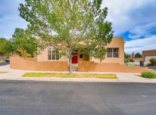 1 Wood Flower Pl, Santa Fe, NM 87508