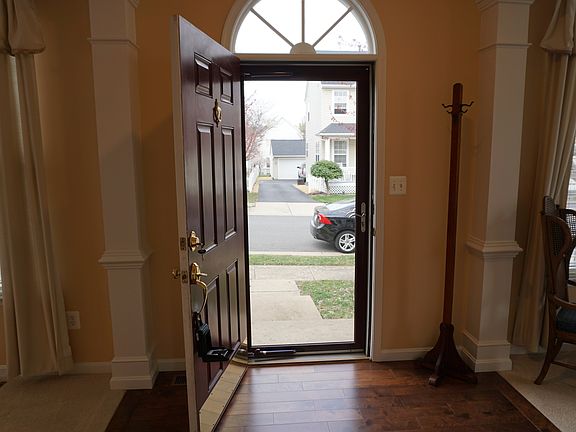 2nd image of 9896 Airedale Ct