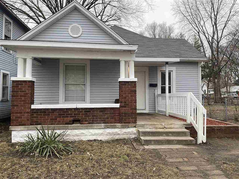 1st image of 2312 1st Ave
