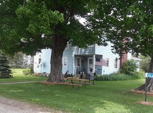 N6485 High Point Rd, Juneau, WI 53039