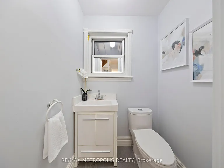 754 Eyer Dr #UPPER — Photo 25