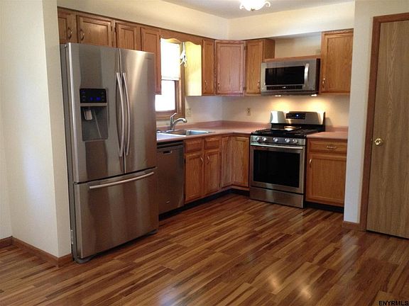 2nd image of 47 Baker Dr