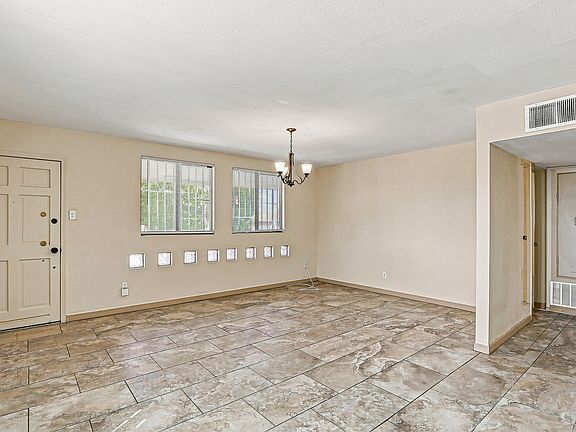 4th image of 6399 Normandy Dr Unit A