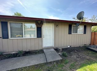 22920 NE Halsey St #7, Troutdale, OR 97060