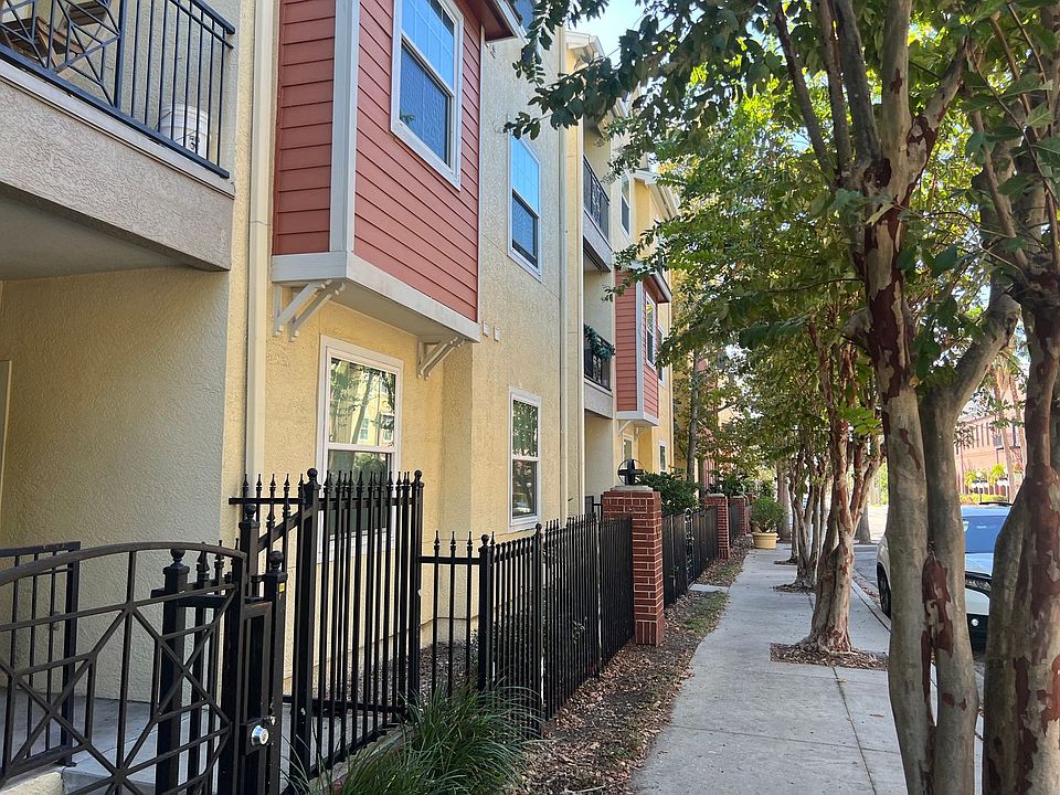 1st image of 1910 E Palm Ave APT 11304