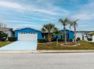 9705 Lakeside Ln, Port Richey, FL 34668